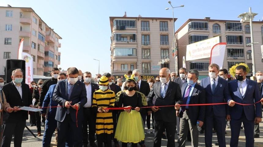 Iğdır&rsquo;da &rsquo;4. Bal Tanıtım G&uuml;nleri&rsquo; başladı