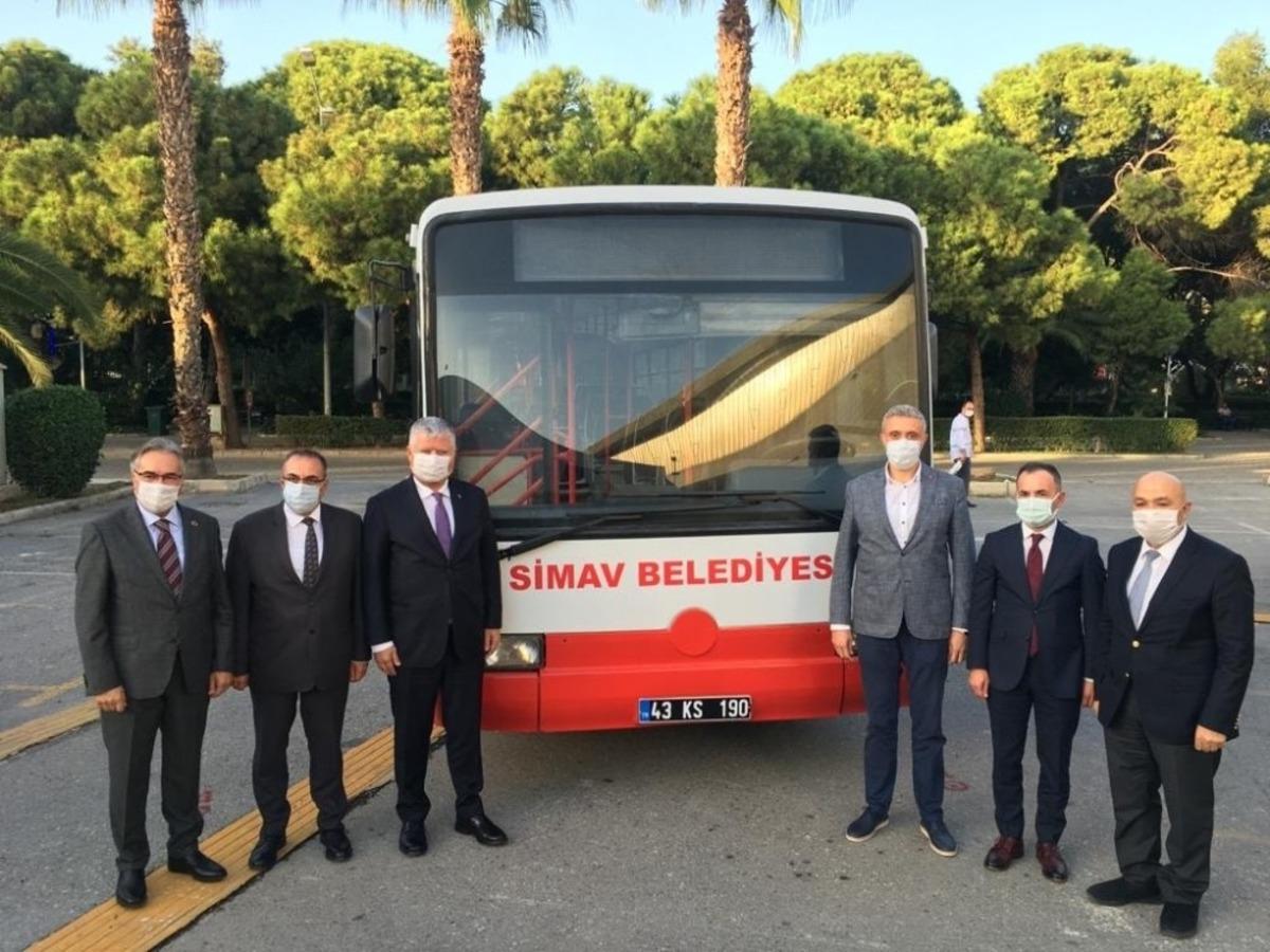 Simav Belediyesi&rsquo;ne hibe otob&uuml;s desteği