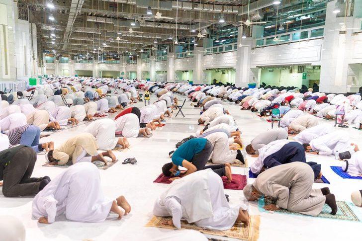 Kabe’de 7 sonra ilk cemaatle namaz G3