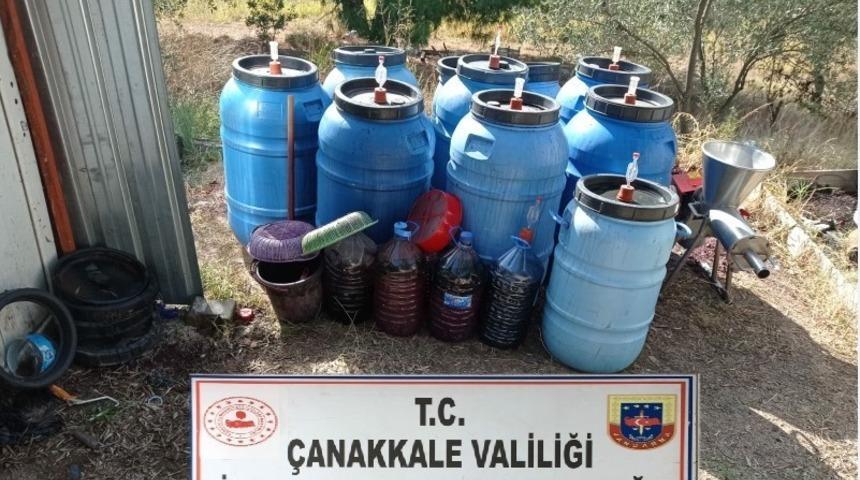 &Ccedil;anakkale&rsquo;de ka&ccedil;ak i&ccedil;ki operasyonu