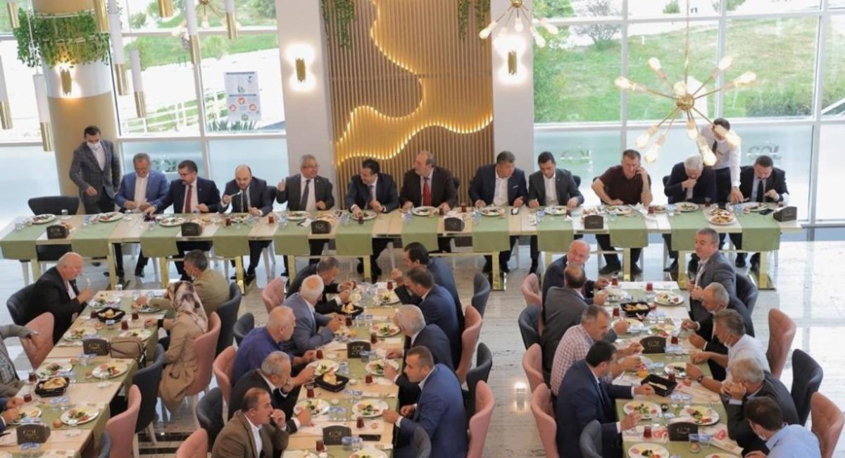&Ccedil;arşamba&rsquo;da Muhtarlar G&uuml;n&uuml; kutlandı