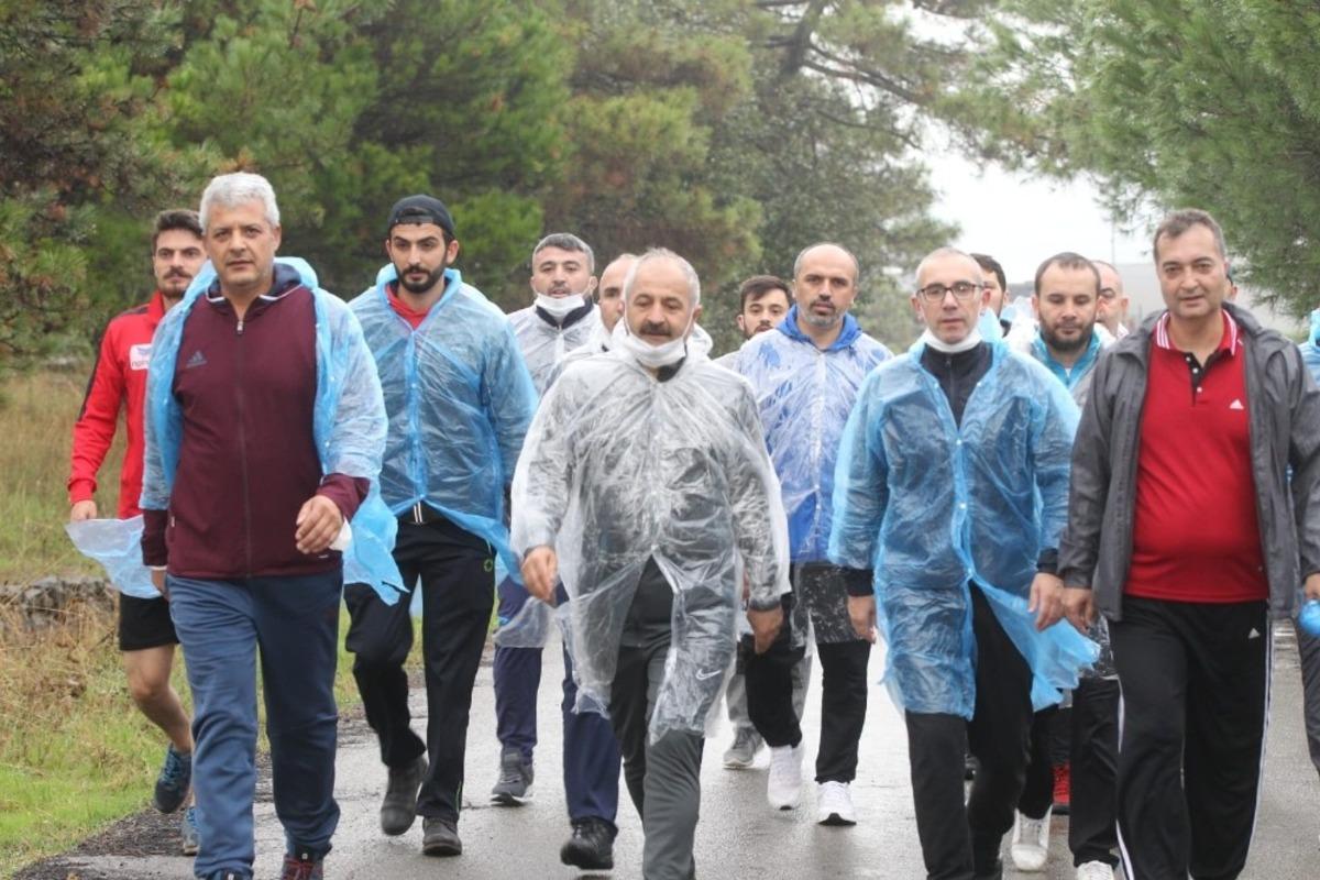 Gabze&rsquo;de sağlıklı yaşam y&uuml;r&uuml;y&uuml;şleri s&uuml;r&uuml;yor