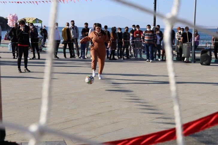 (Özel) Van Gölü sahilinde penaltı ve basketbol yarışması G3