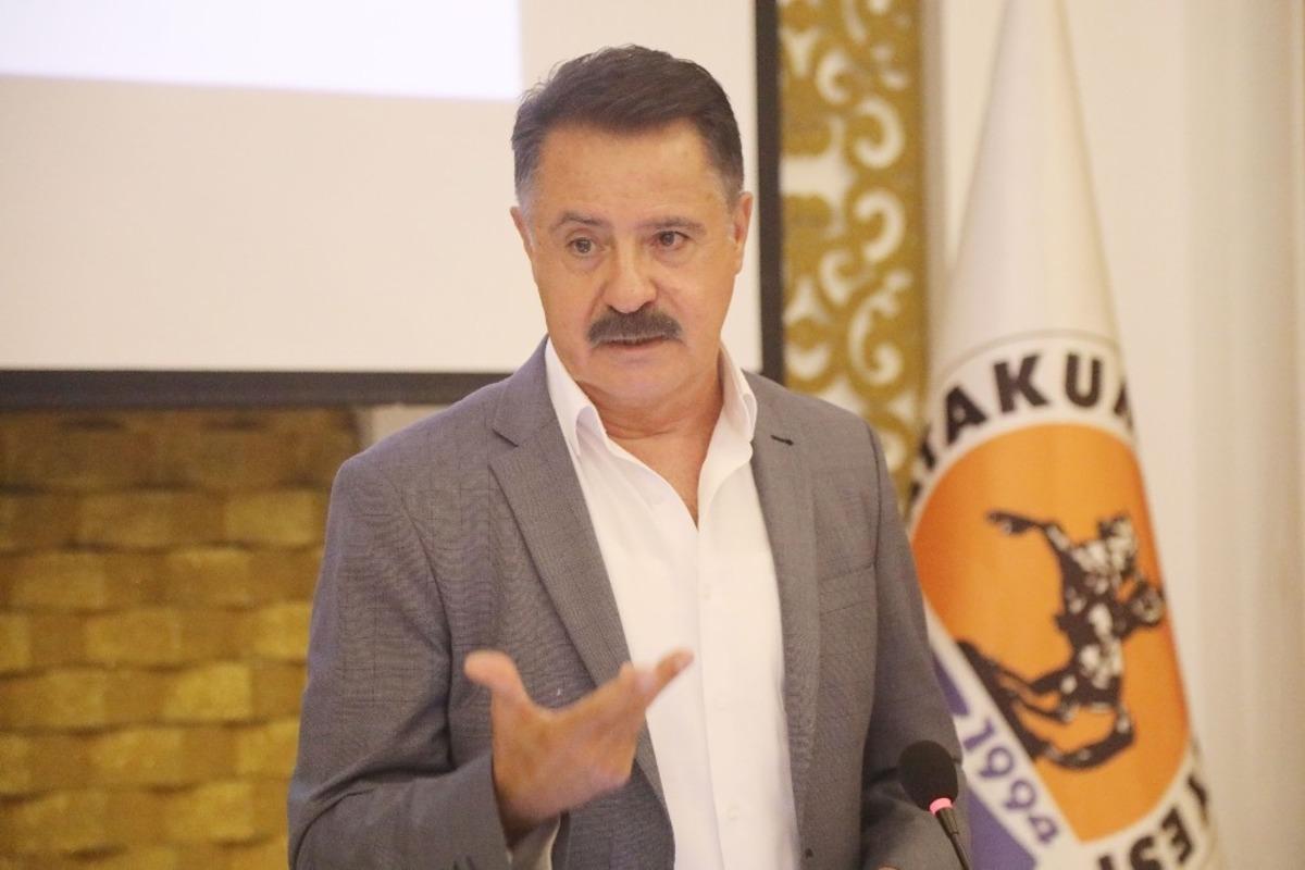 Başkan Deveci: &ldquo;Hi&ccedil;bir eksiklik, yokluk ve darboğaz bizi başarı yolundan d&ouml;nd&uuml;remez&rdquo;