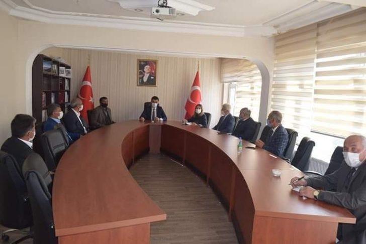 Susuz’da muhtarlar günü kutlandı G3