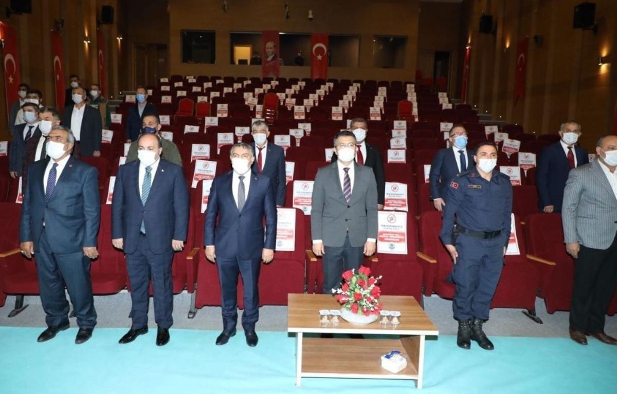 Dilovalı muhtarlar, İstanbul turu&rsquo;nda