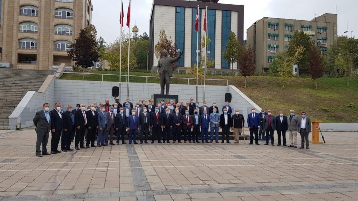 Karab&uuml;k&rsquo;te 19 Ekim Muhtarlar G&uuml;n&uuml; kutlaması