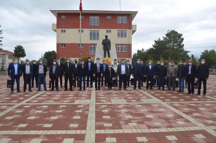 Beylikova’da Muhtarlar Günü münasebetiyle tören düzenlendi G1