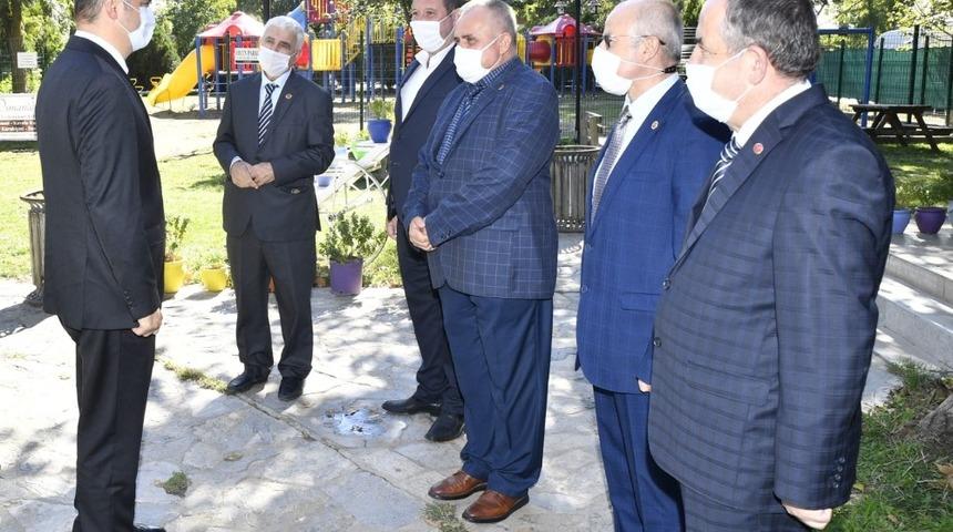 Vali Canalp, muhtarlarla bir araya geldi