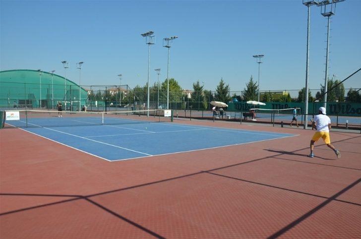 Bölge Tenis turnuvası çekişmeli geçti G2
