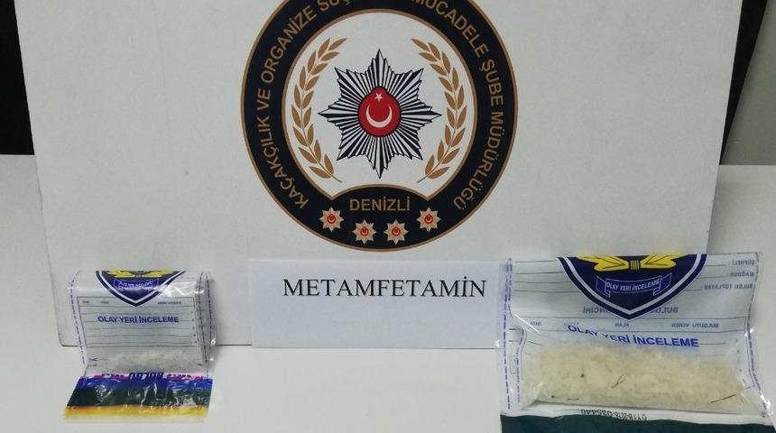 Denizli&rsquo;ye uyuşturucu madde sevkiyatı yapan yabancı uyruklu şahıslar tutuklandı