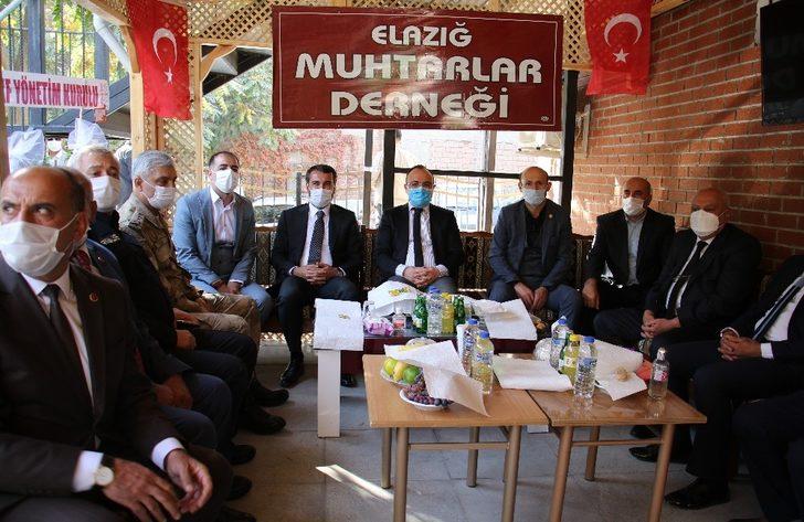 Elazığ protokolü, muhtarlarla bir araya geldi G1