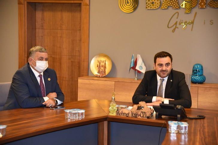 Başkan Özlü muhtarlarla buluştu G4