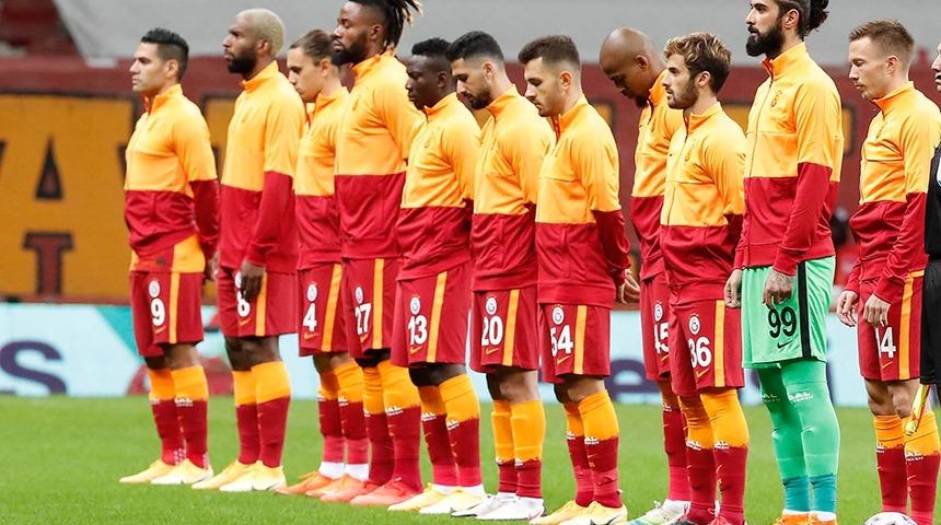 Galatasaraylı futbolcu Emre Akbaba baba oldu