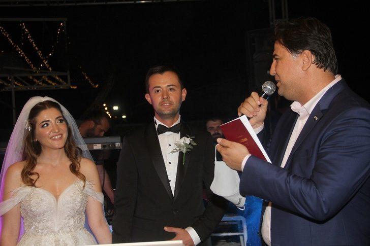 Yörükler Uzunoğlu’nun Kızının Düğünde Bir Araya Geldi G3