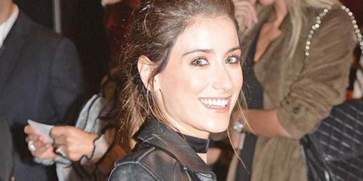 Hazal Kaya Ekranlara Geri D N Yor