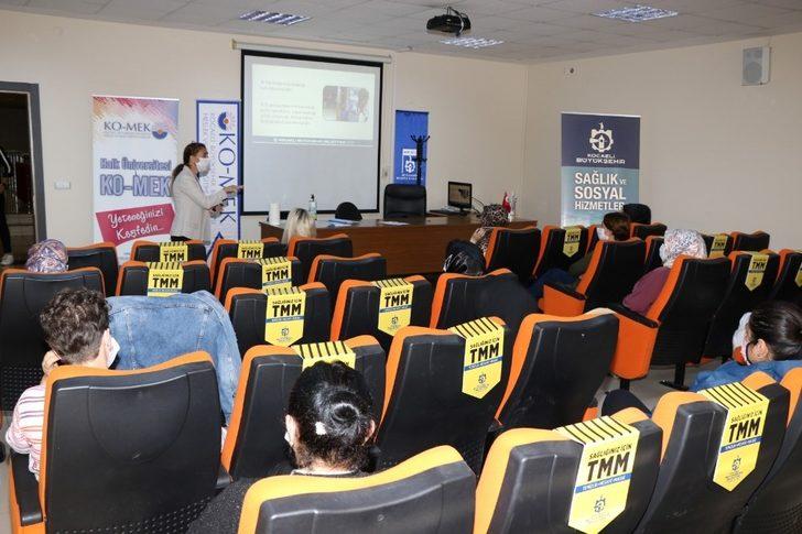 KOMEK Çocuk Oyun Odası personeline korona virüs eğitimi G1