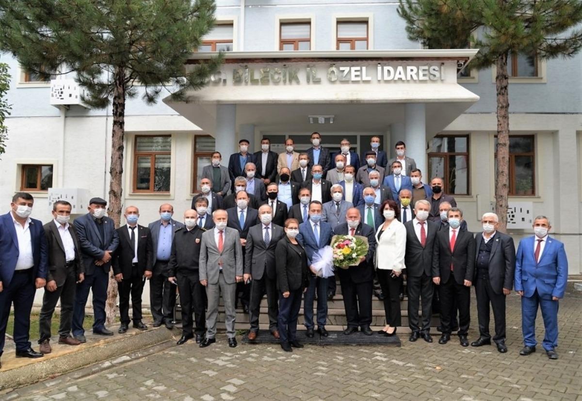 Vali Şent&uuml;rk, &rsquo;&rsquo;Muhtarlarımız bizim yapı taşlarımız&rsquo;&rsquo;