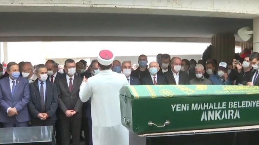 Gazeteci Bekir Coşkun için ilk tören