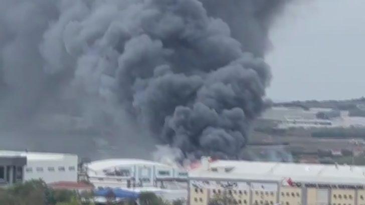 Silivri'de fabrika yangını