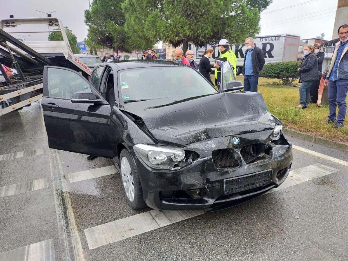Yağmur zincirleme kazaya yol a&ccedil;tı: 1 yaralı