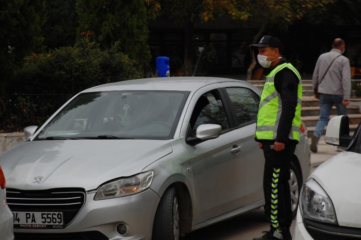 Keşan&rsquo;da toplu taşıma ara&ccedil;larına denetimler devam ediyor