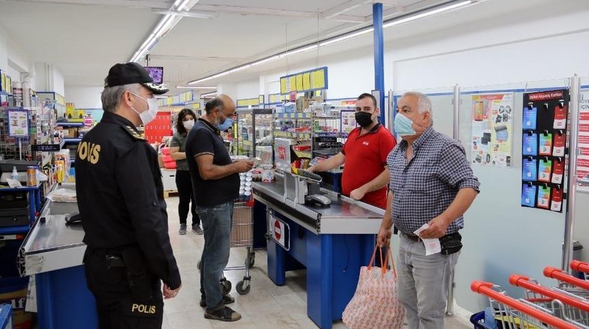 Burdur Valisi: Vakaların yüzde 65’i virüsü akrabalarından kapmışlardır