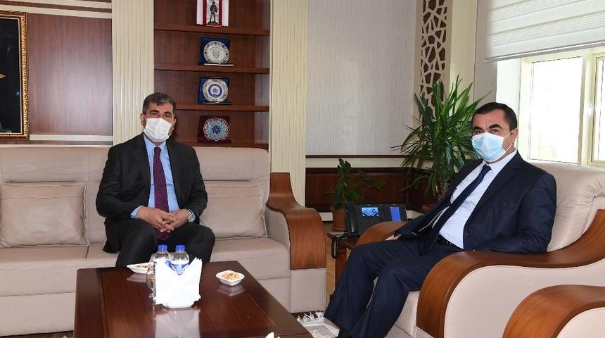 Başkan Asya&rsquo;dan M&uuml;d&uuml;r Arıbaş&rsquo;a teşekk&uuml;r ziyareti