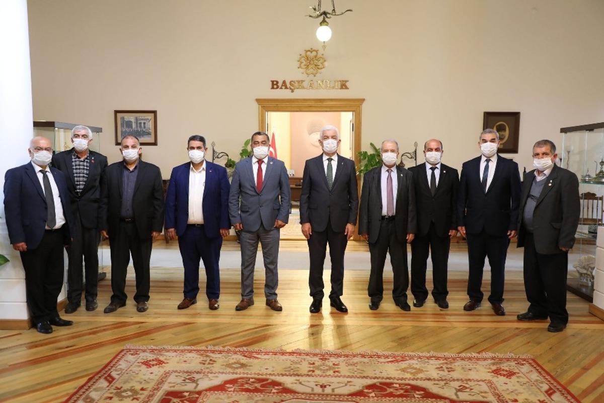 Başkan G&uuml;r&uuml;n&rsquo;den muhtarlara, Pandemi teşekk&uuml;r&uuml;