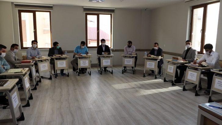 Din görevlileri tashih-i huruf kursuna  başladı G1