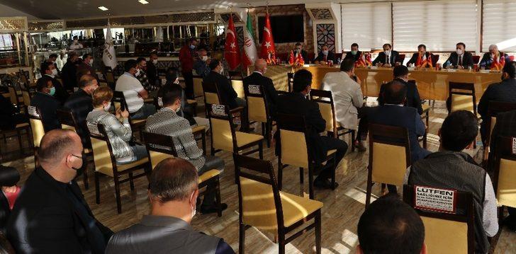 Turizmciler Kapıköy Sınır Kapısı için bir araya geldi G1