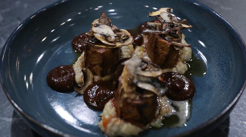 Kuzu sırtı nasıl yapılır? MasterChef Mehmet Yalçınkaya'nın özel tarifi kuzu sırtı yemeği ve malzemeleri