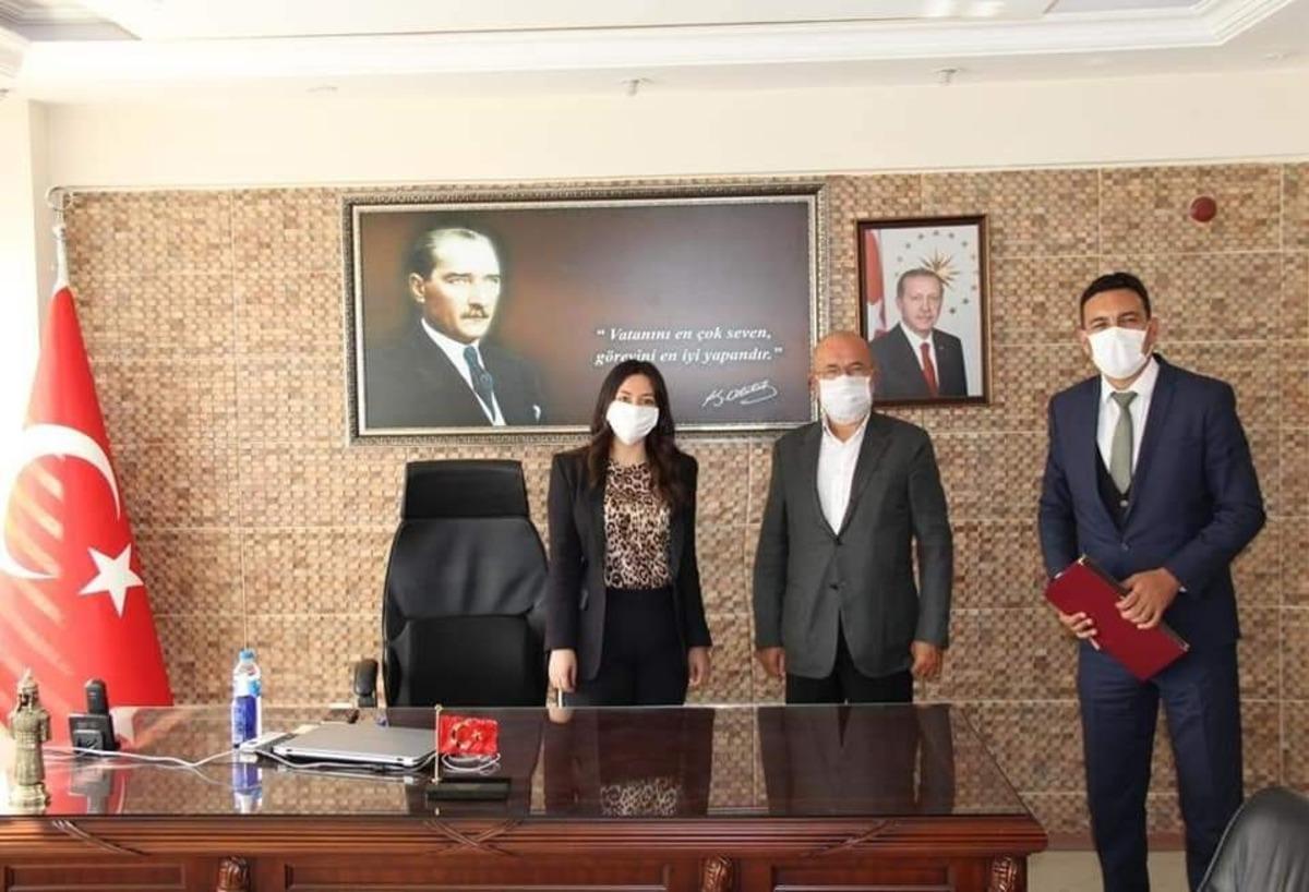 Hayırsever iş adamı 49 yıl &ouml;nce mezun olduğu okula yardım ediyor