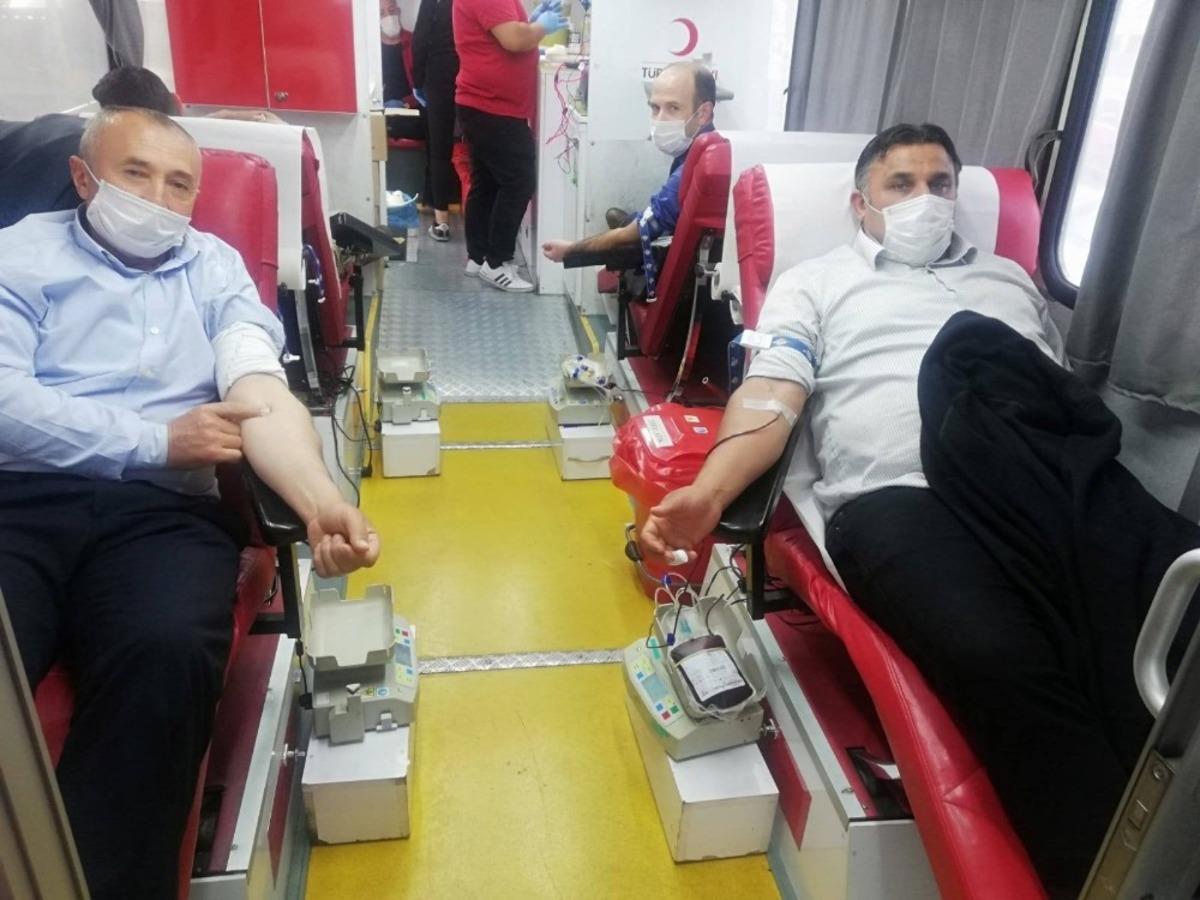 Akıncılar&rsquo;da 58 &uuml;nite kan toplandı