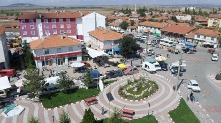 Aslanapa&rsquo;da ziyaretlere ve toplu faaliyetlere 15 g&uuml;n kısıtlama