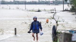 Vietnam'da aşırı yağışlar 100'den fazla can aldı