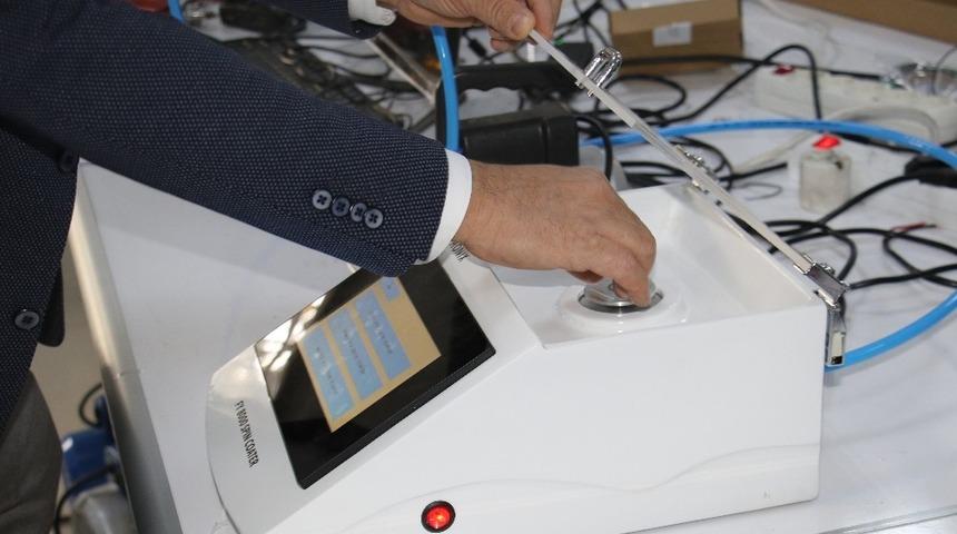 T&uuml;rk profes&ouml;r &uuml;retti, Avrupa ve ABD&rsquo;ye ihra&ccedil; edildi