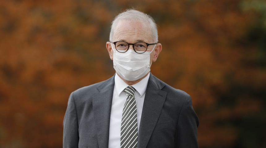 Türk profesörün koronavirüs aşısı, Türkiye'de 550 gönüllüye uygulanacak