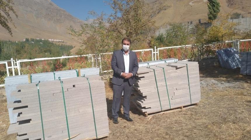 İscehisar&rsquo;dan S&uuml;nd&uuml;z Şehitliği i&ccedil;in 22 ton mermer