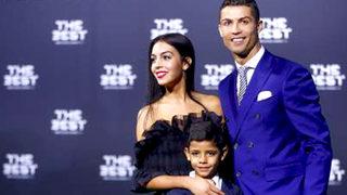 Ronaldo yeni aşkını dünyaya duyurdu