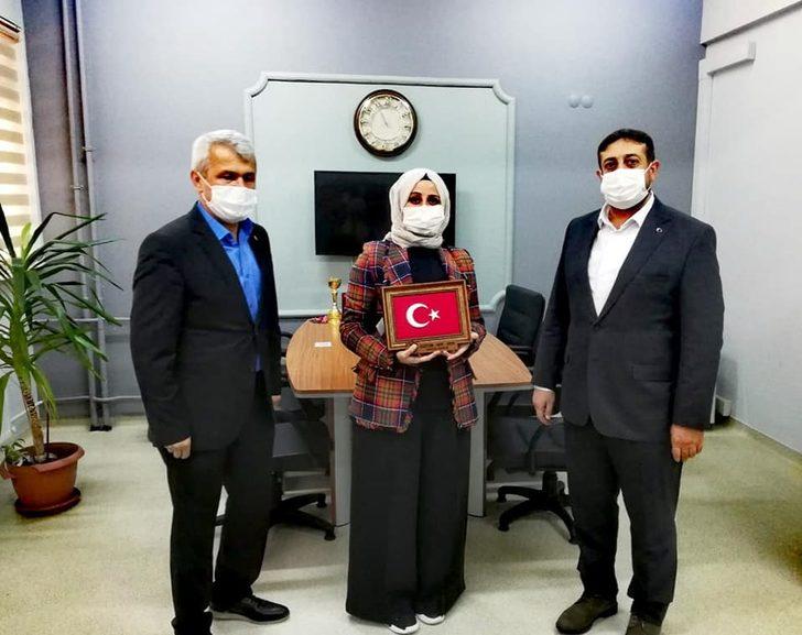 Yeni döneme başlayan okullara ziyret G1