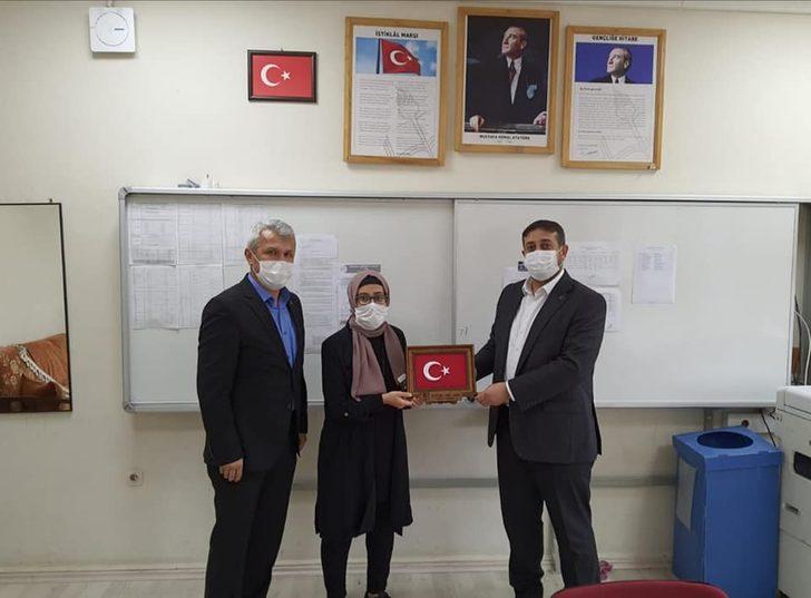 Yeni döneme başlayan okullara ziyret G2