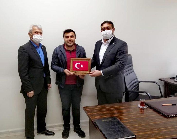 Yeni döneme başlayan okullara ziyret G3