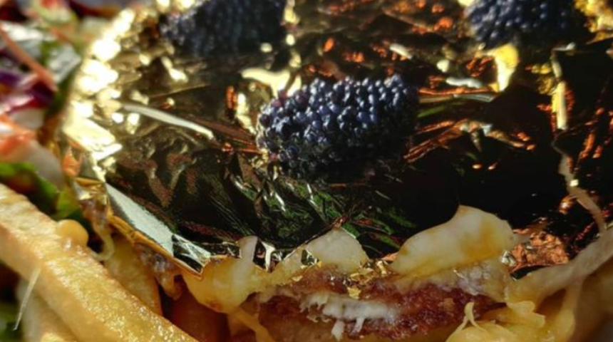 En lüks yemek! 24 ayar altın ve havyarla kaplı