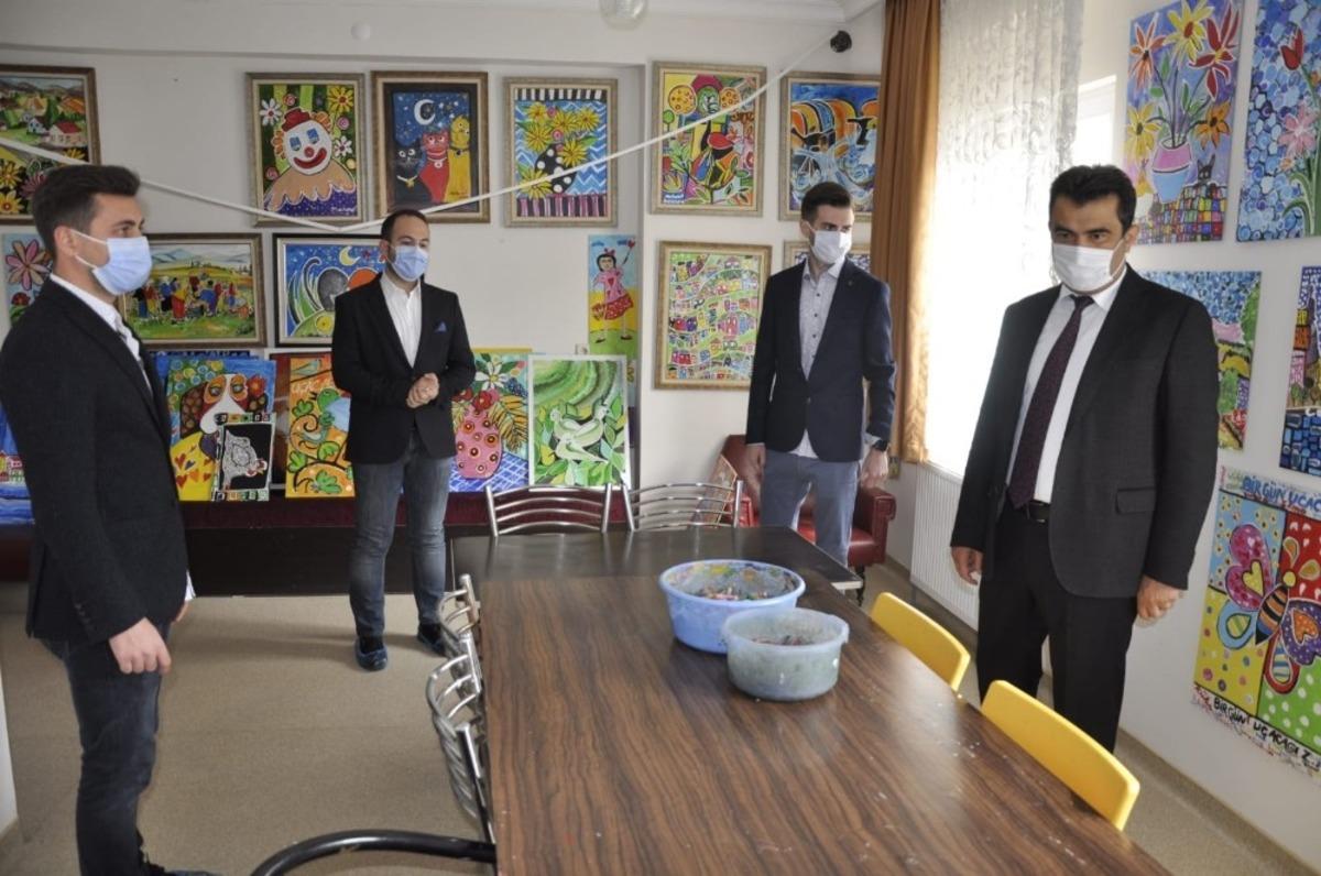 G&uuml;m&uuml;ş&rsquo;ten &Ouml;zel Eğitim ve Rehabilitasyon Merkezine ziyaret