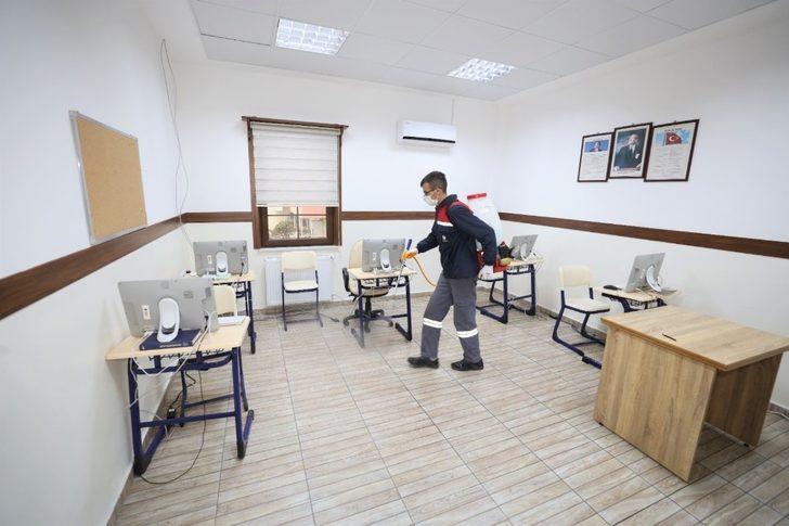 Başiskele’de dezenfekte çalışmaları sürüyor G2