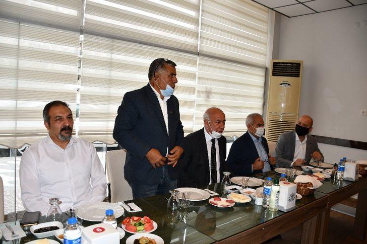 Başkan Tuncel muhtarlarla bir araya geldi G2