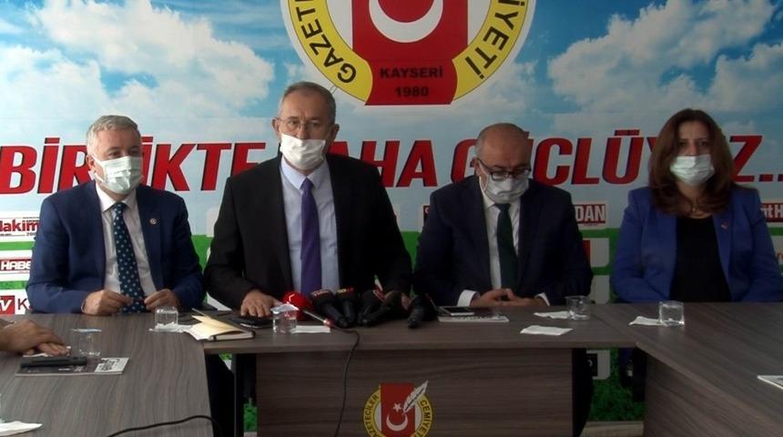 Başkan Veli Altınkaya: "Her 3 gazeteciden 1&rsquo;i işsiz"