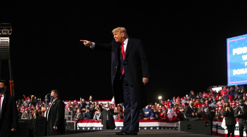 NYT: Trump'ın &Ccedil;in'de banka hesabı olduğu ortaya &ccedil;ıktı