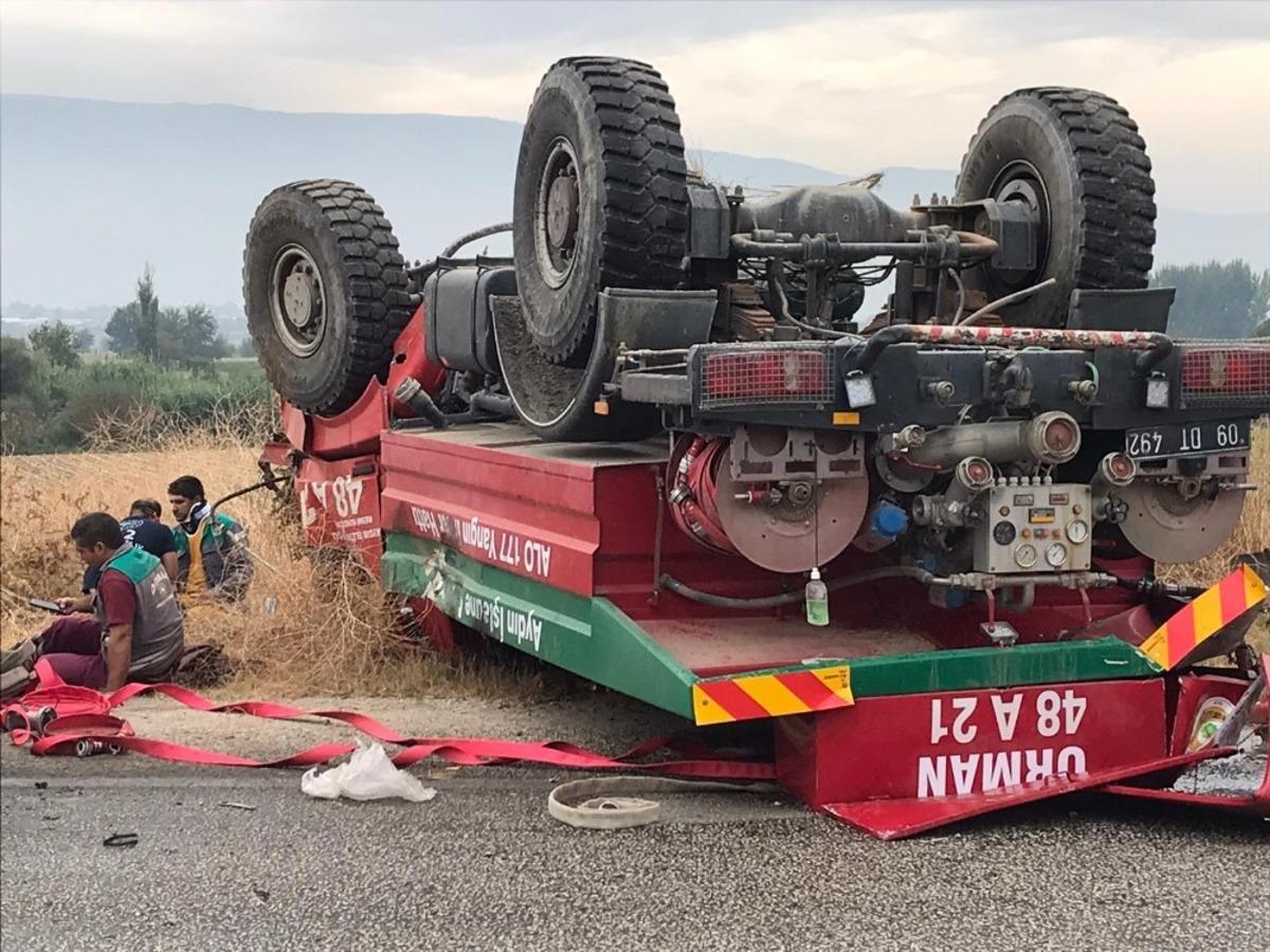 Araz&ouml;z takla attı: 3 yaralı